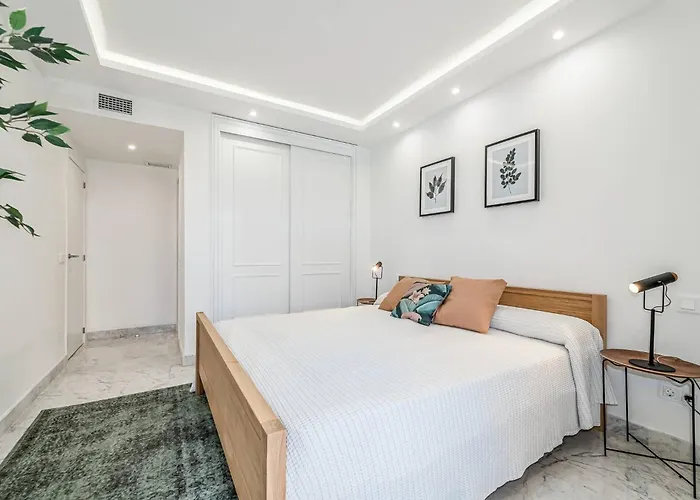 New And Modern In The Heart Of Puerto Banus