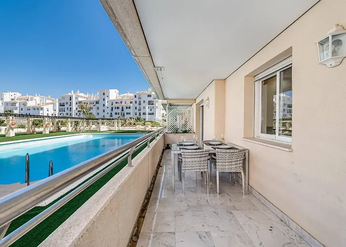 New And Modern In The Heart Of Puerto Banus Apartment