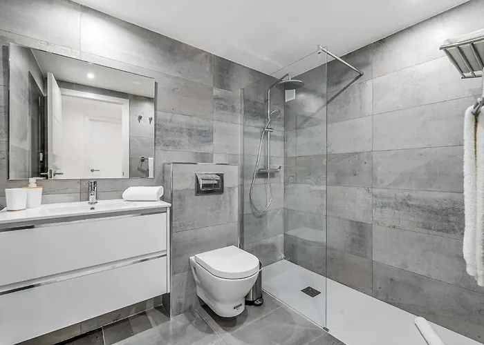 New&modern In The Heart Of Puerto Banús Apartamento *